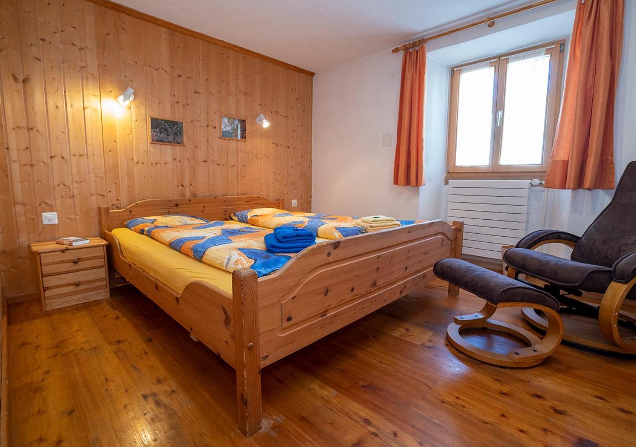 Chasa Werro Lägenhet Sent Exteriör bild